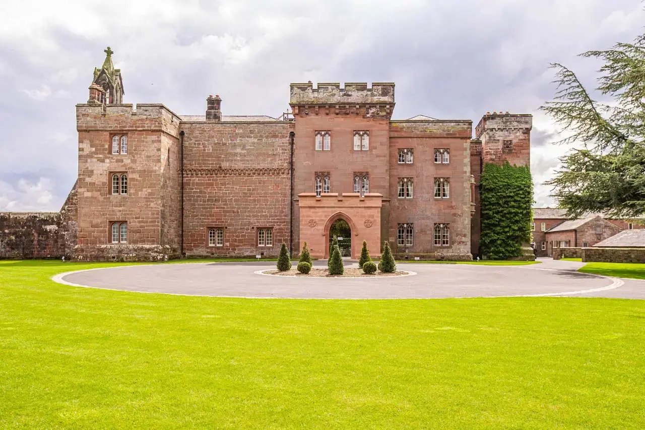 rose-castle-cor-115-1