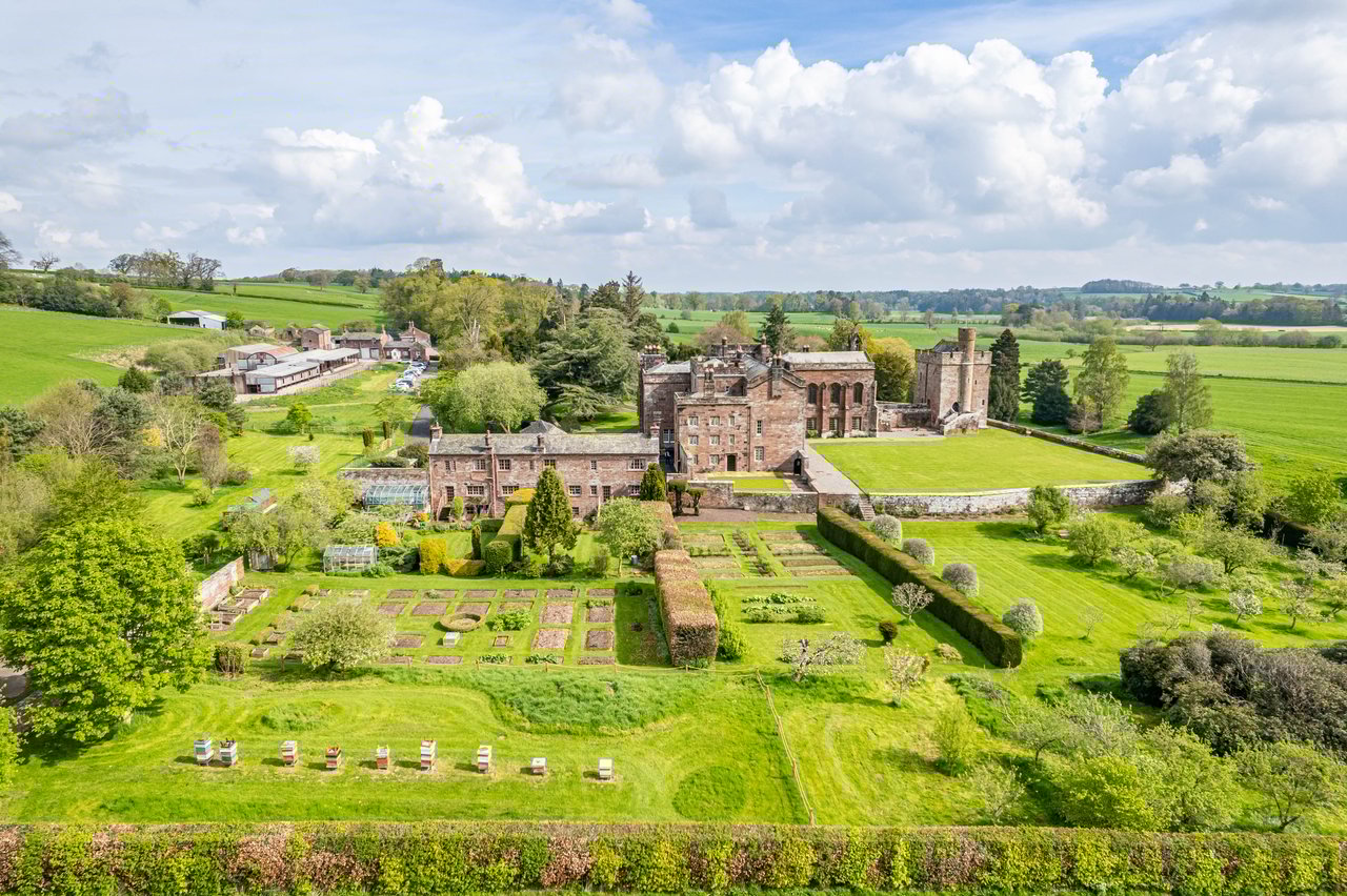 Rose Castle Grounds