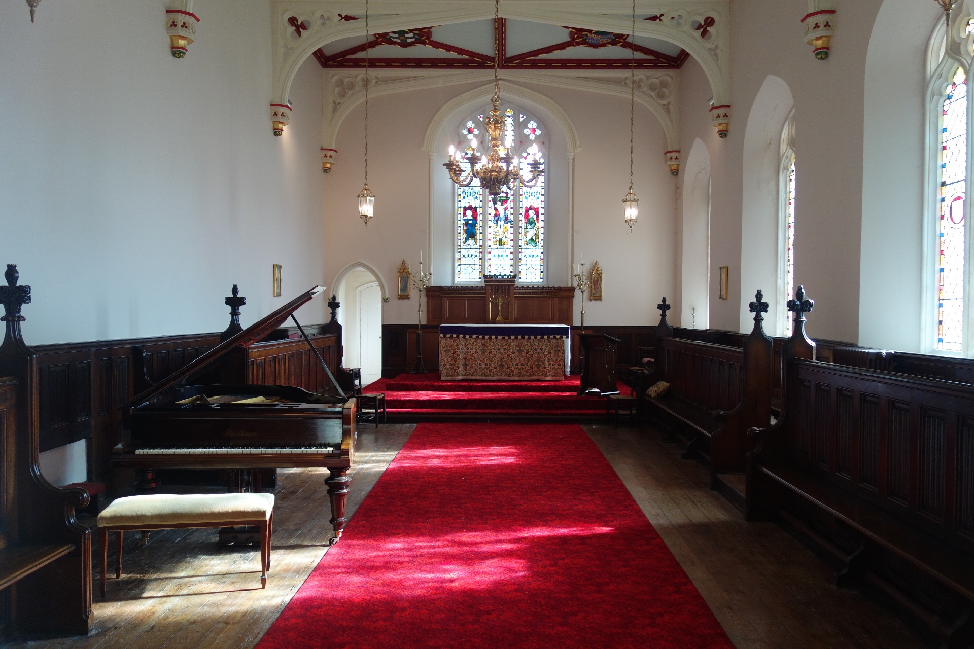 castle-wedding-chapel